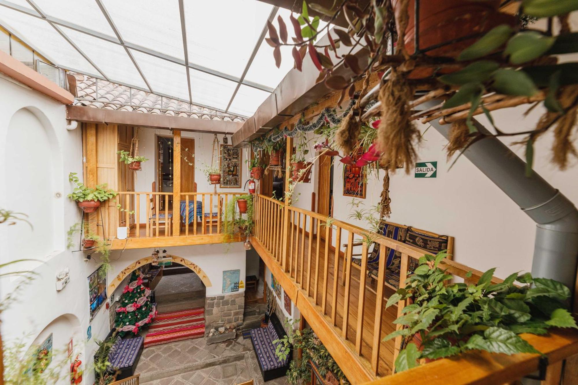 Hostal El Grial กุสโก ภายนอก รูปภาพ
