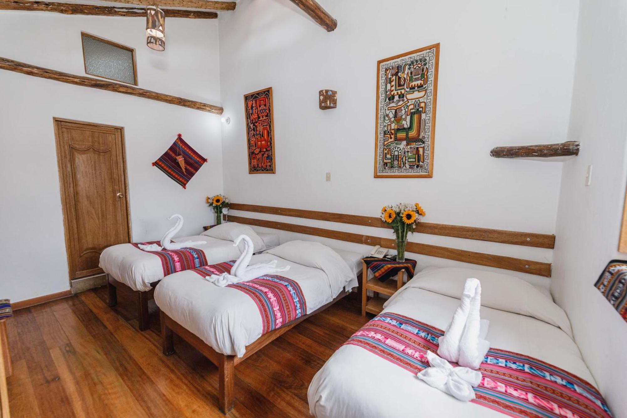 Hostal El Grial กุสโก ภายนอก รูปภาพ