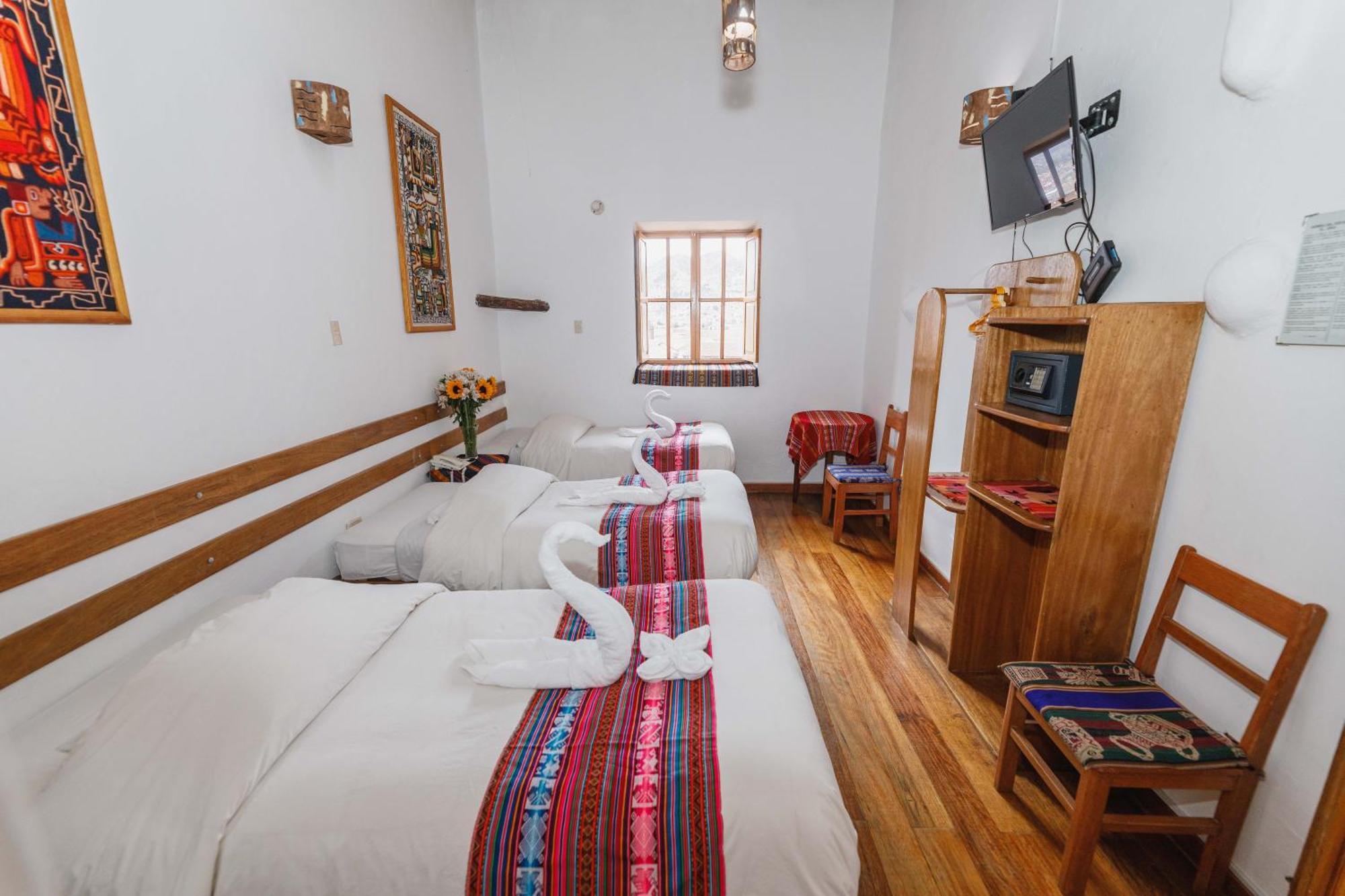 Hostal El Grial กุสโก ภายนอก รูปภาพ