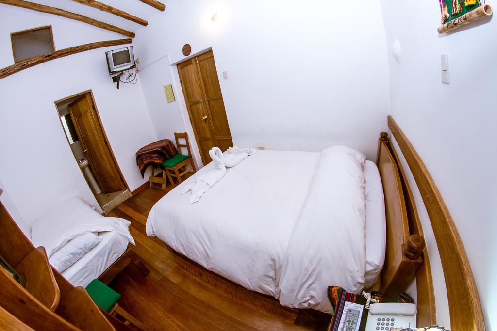 Hostal El Grial กุสโก ภายนอก รูปภาพ