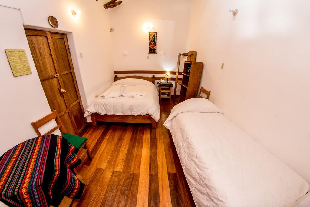 Hostal El Grial กุสโก ภายนอก รูปภาพ