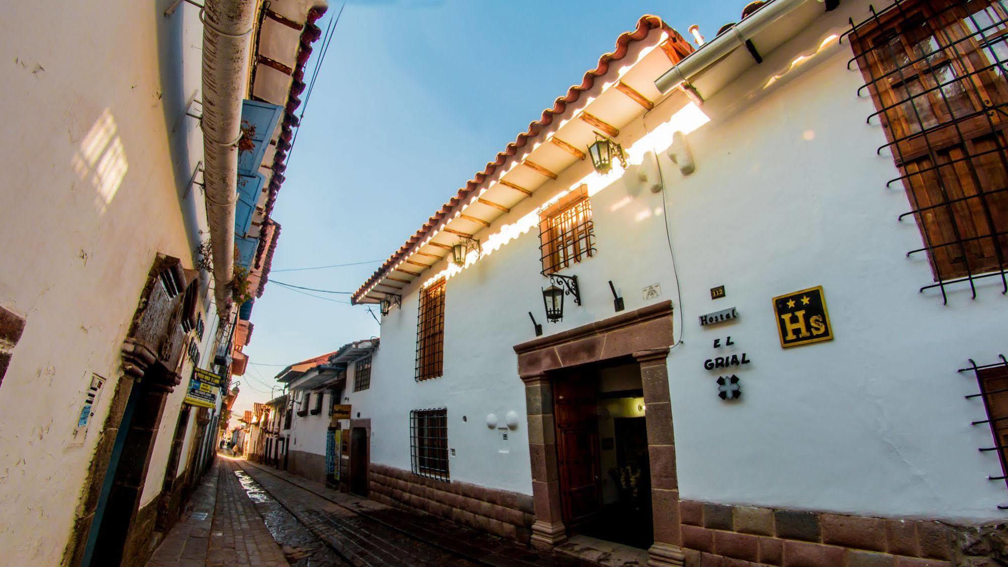 Hostal El Grial กุสโก ภายนอก รูปภาพ